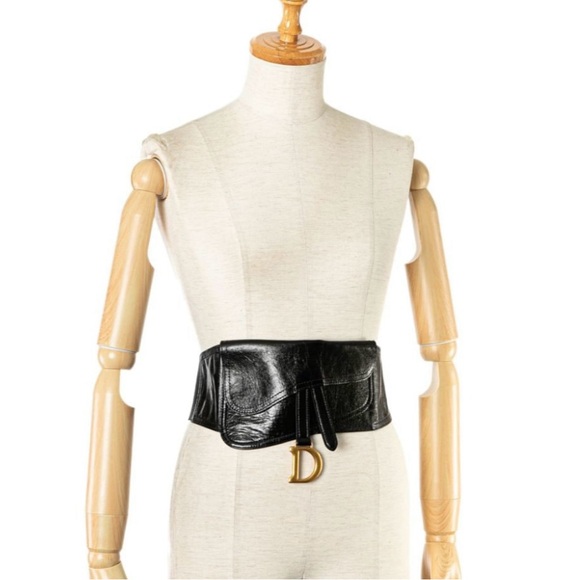 Dior Handbags - Christian Dior 2019 Crinkled Lambskin Saddle belt bag
